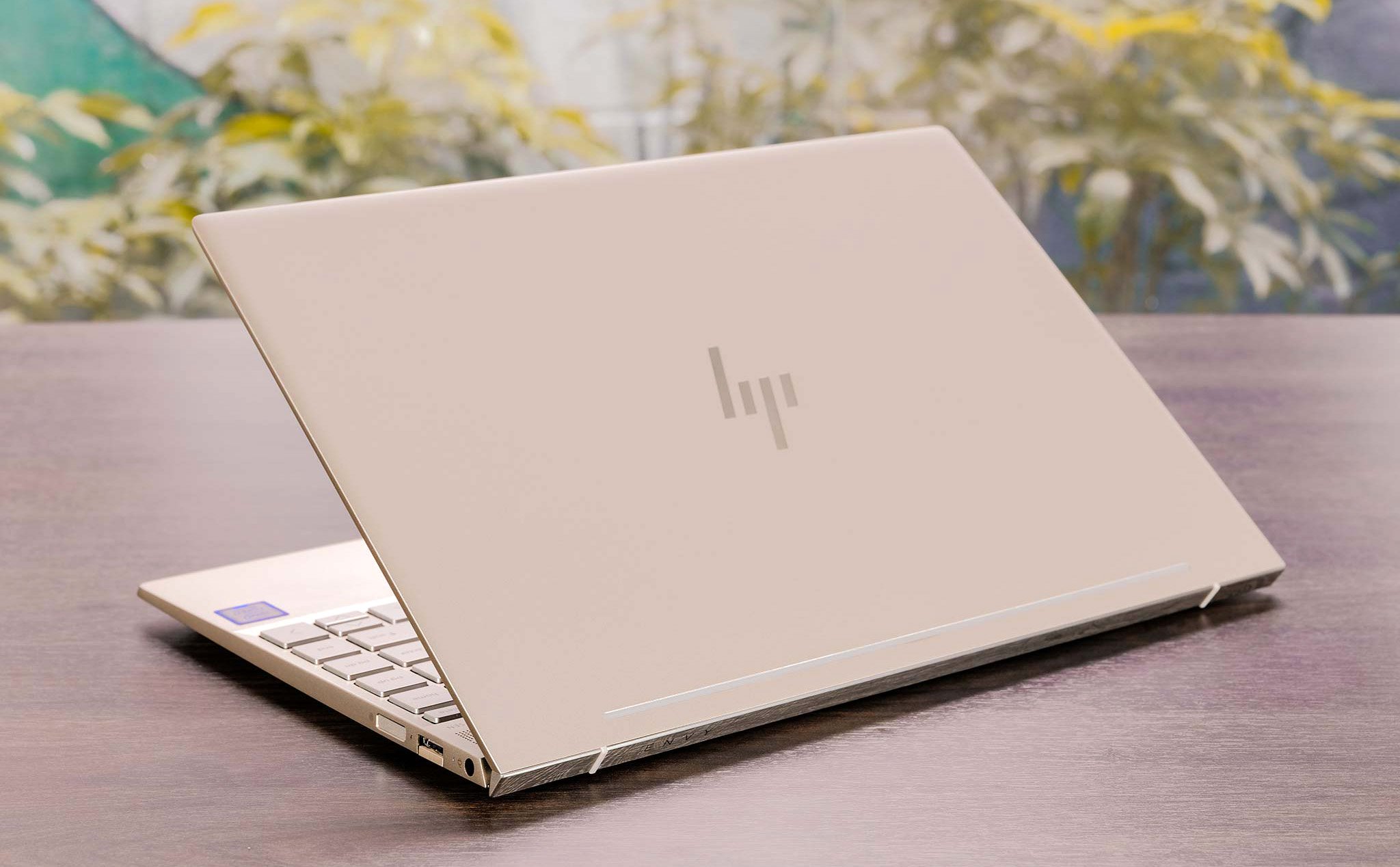 Laptop HP Envy 13 Mode 2018-8.jpg